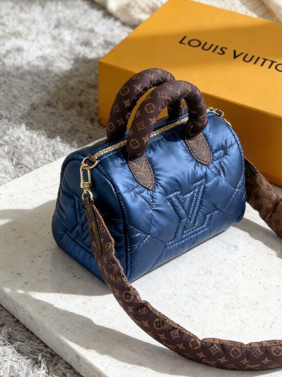 Louis Vuitton Bandoulière 25 Blue Metallic Quilted - Picture 4 of 7